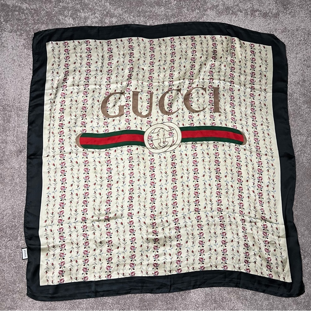 Gucci Cream Floral Silk Scarf with Black Border and Red-Green Stripe